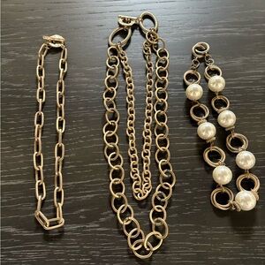 Gold and Pearl Necklace Set